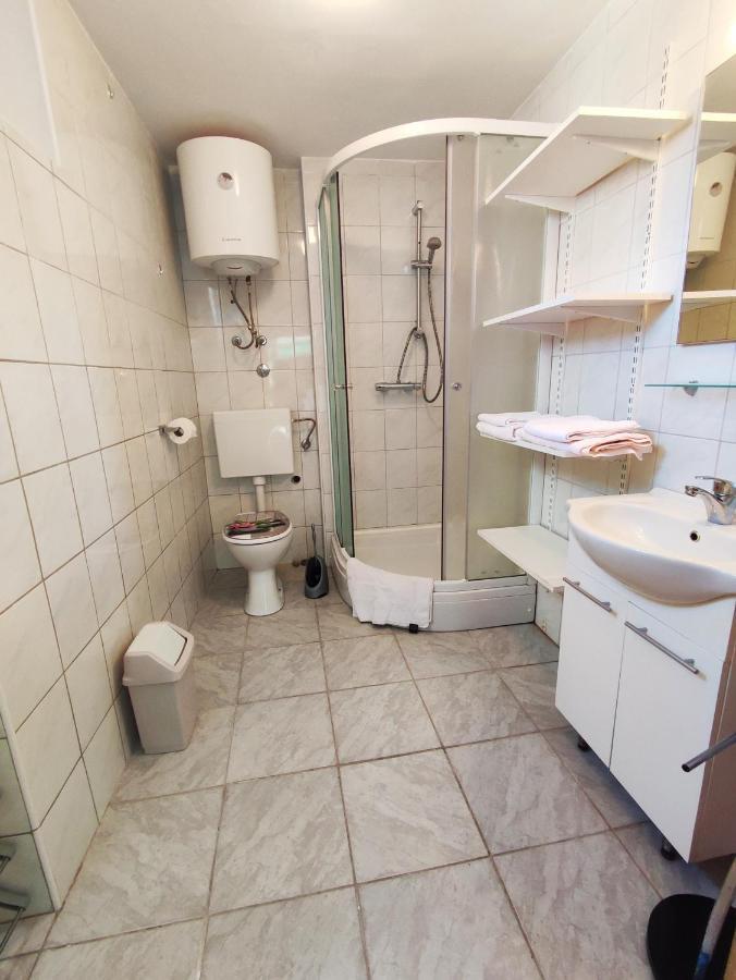 Apartment Batomalj Baska  Ngoại thất bức ảnh