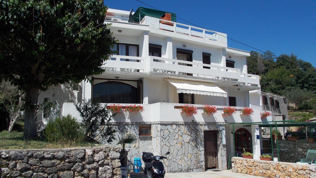 Apartment Batomalj Baska  Ngoại thất bức ảnh